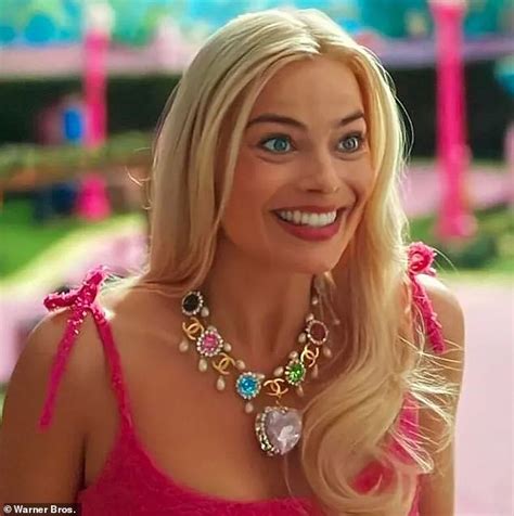 chanel necklace in barbie movie|margot robbie barbie necklace.